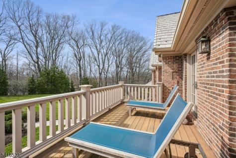 30 Robert Drive Millburn NJ 07078