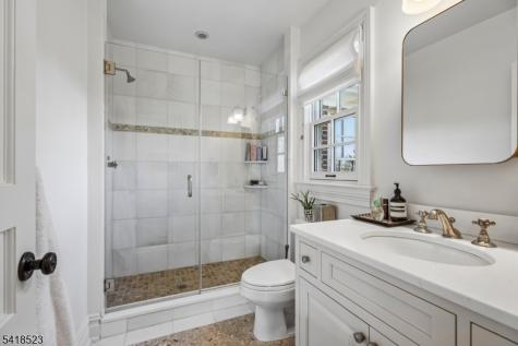 30 Robert Drive Millburn NJ 07078