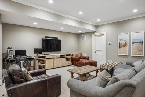 30 Robert Drive Millburn NJ 07078