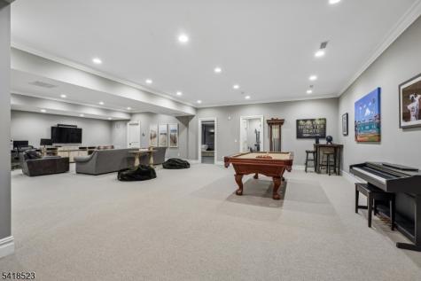 30 Robert Drive Millburn NJ 07078