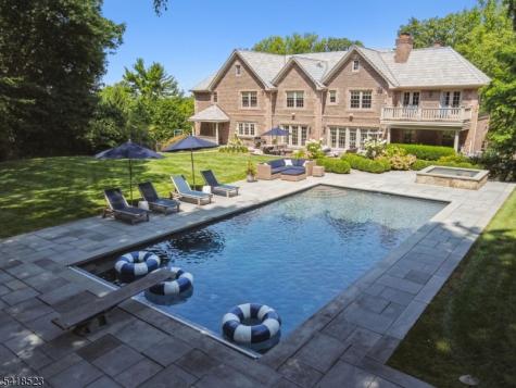 30 Robert Drive Millburn NJ 07078