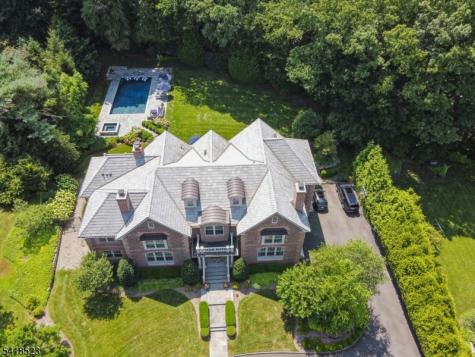 30 Robert Drive Millburn NJ 07078