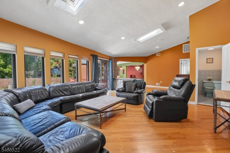 97 Amherst Avenue Woodbridge NJ 07067