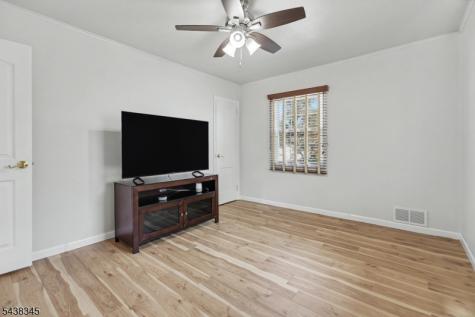 37 Glen Court North Plainfield NJ 07063