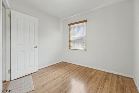 37 Glen Court North Plainfield NJ 07063