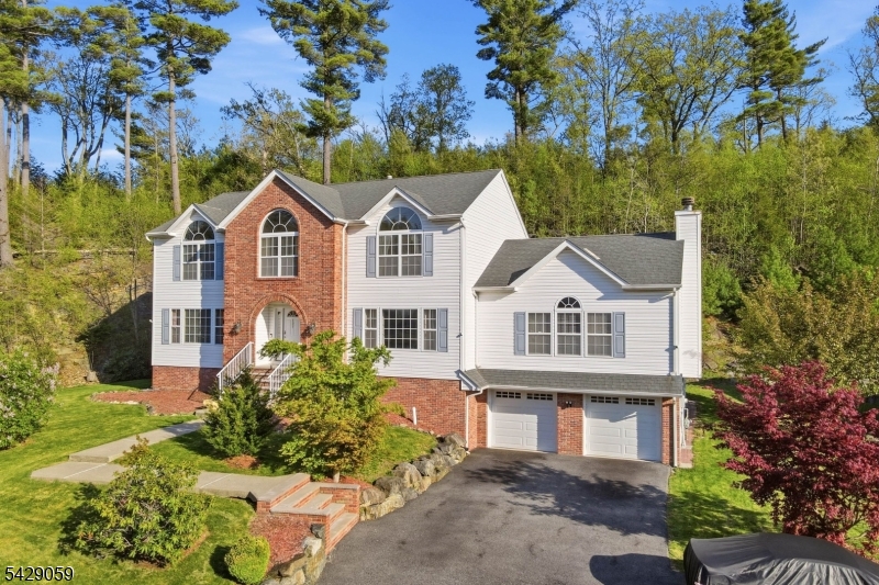 107 Continental Road West Milford NJ 07480