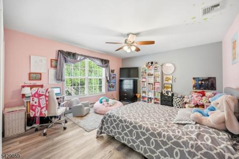 107 Continental Road West Milford NJ 07480