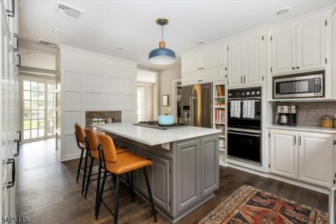 190 Ridgewood Avenue Glen Ridge Boro NJ 07028