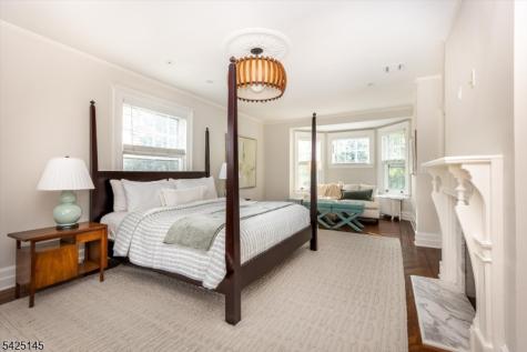 190 Ridgewood Avenue Glen Ridge Boro NJ 07028