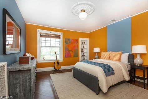 190 Ridgewood Avenue Glen Ridge Boro NJ 07028