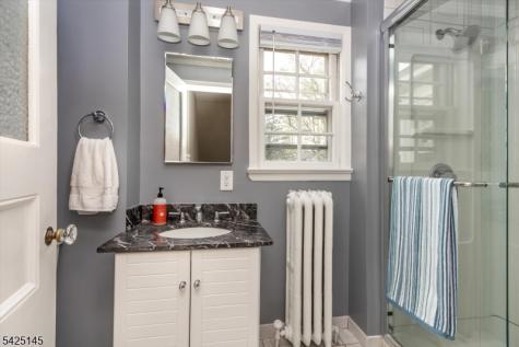 190 Ridgewood Avenue Glen Ridge Boro NJ 07028