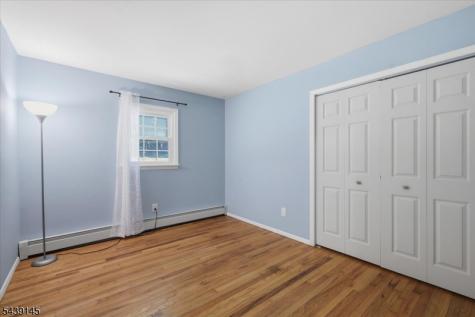 261 Eyland Avenue Roxbury NJ 07876