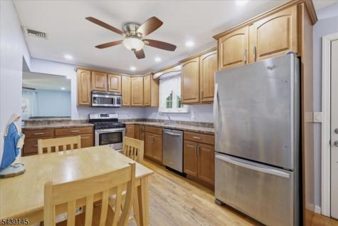 261 Eyland Avenue Roxbury NJ 07876