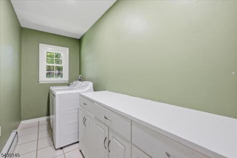 261 Eyland Avenue Roxbury NJ 07876