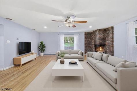 261 Eyland Avenue Roxbury NJ 07876