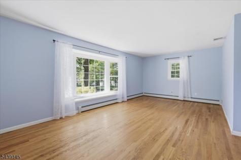 261 Eyland Avenue Roxbury NJ 07876