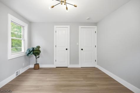 1 Lorelei Road West Orange NJ 07052