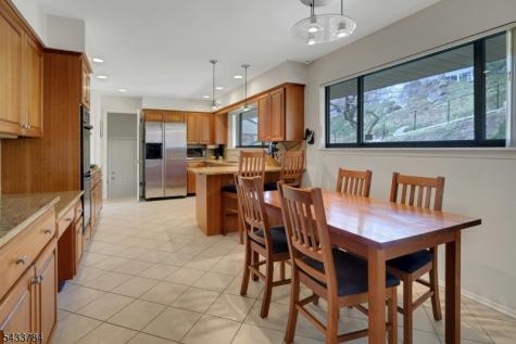 6 Lynnfield Drive Morris NJ 07960