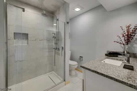 6 Lynnfield Drive Morris NJ 07960