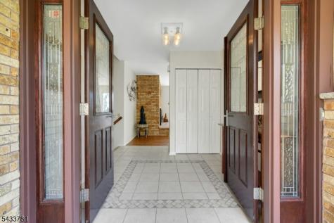 6 Lynnfield Drive Morris NJ 07960