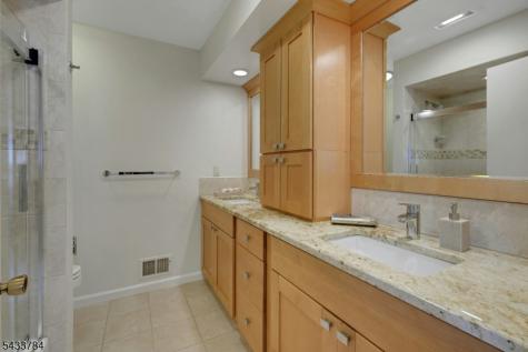 6 Lynnfield Drive Morris NJ 07960