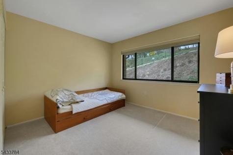6 Lynnfield Drive Morris NJ 07960