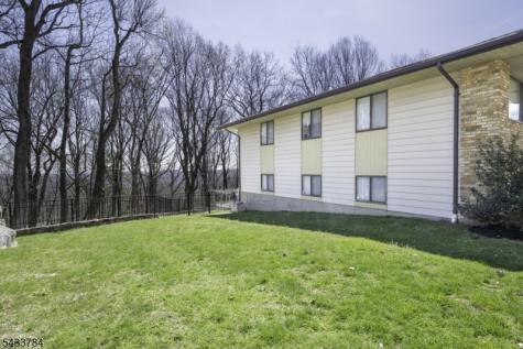 6 Lynnfield Drive Morris NJ 07960