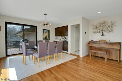 6 Lynnfield Drive Morris NJ 07960