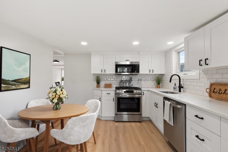 180 Cutter Avenue Woodbridge NJ 08863