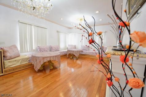 89 Rose Street Wood-ridge NJ 07075