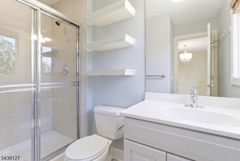 2 Michele Crossing Raritan NJ 08822