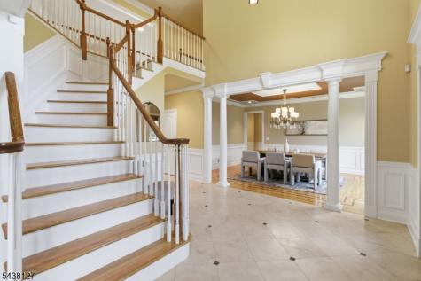 2 Michele Crossing Raritan NJ 08822