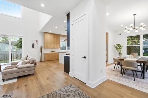 1284 Woodside Road Scotch Plains NJ 07076