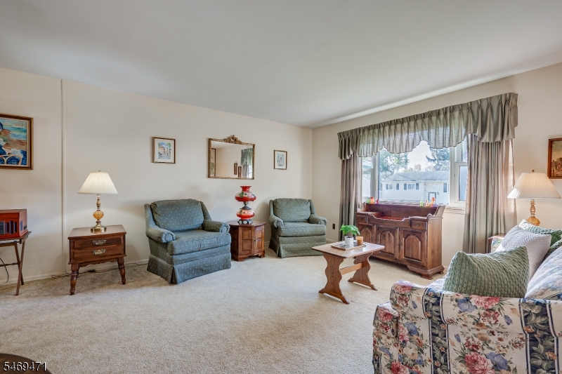 6 Sheffield Place Metuchen NJ 08840