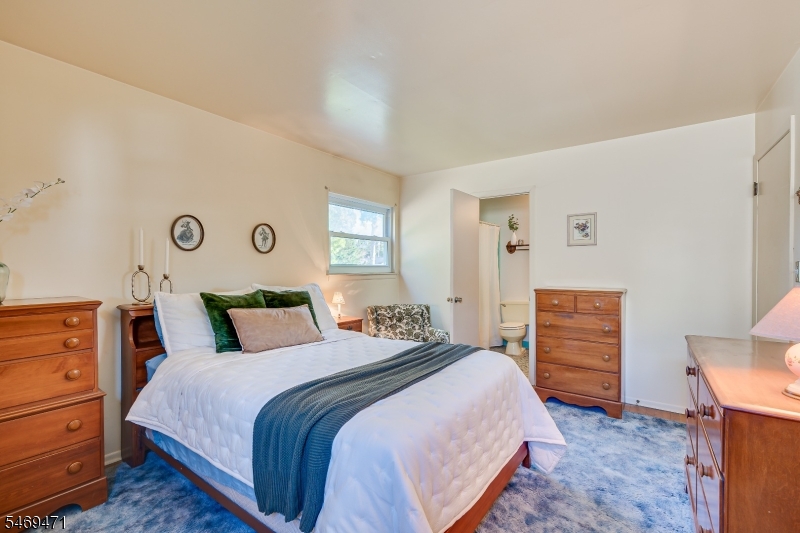 6 Sheffield Place Metuchen NJ 08840