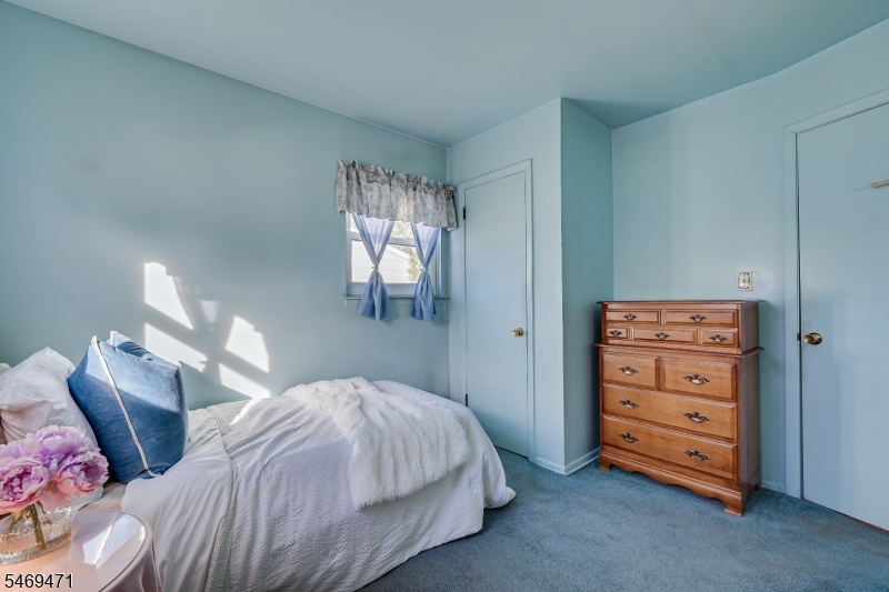 6 Sheffield Place Metuchen NJ 08840