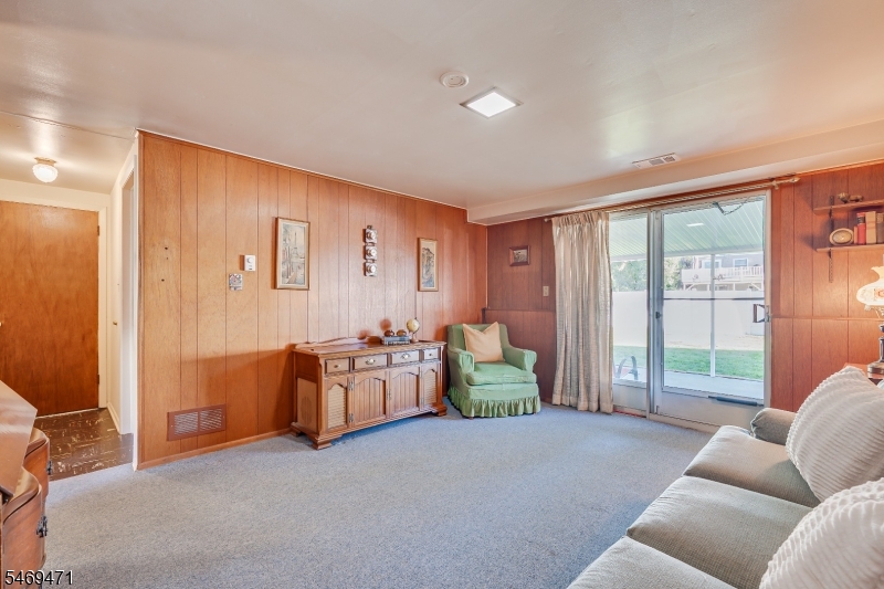 6 Sheffield Place Metuchen NJ 08840