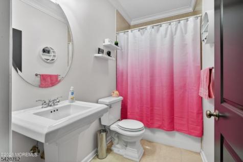 5 Selma Lane Hazlet NJ 07730