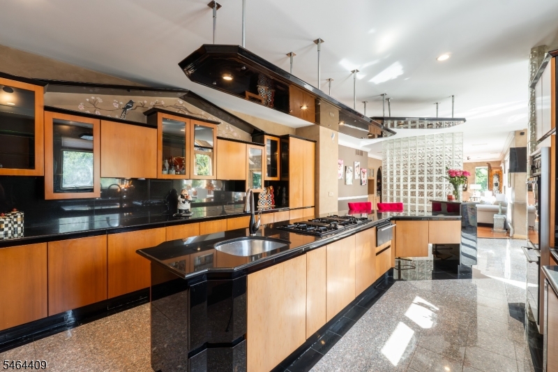 17 Chesterfield Drive Warren NJ 07059