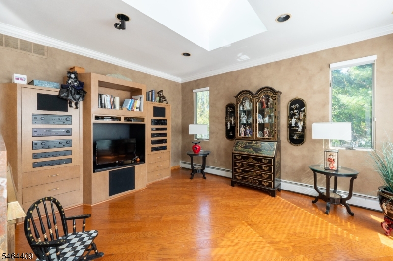 17 Chesterfield Drive Warren NJ 07059
