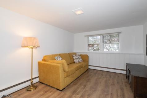 35 Sanford Drive Randolph NJ 07869