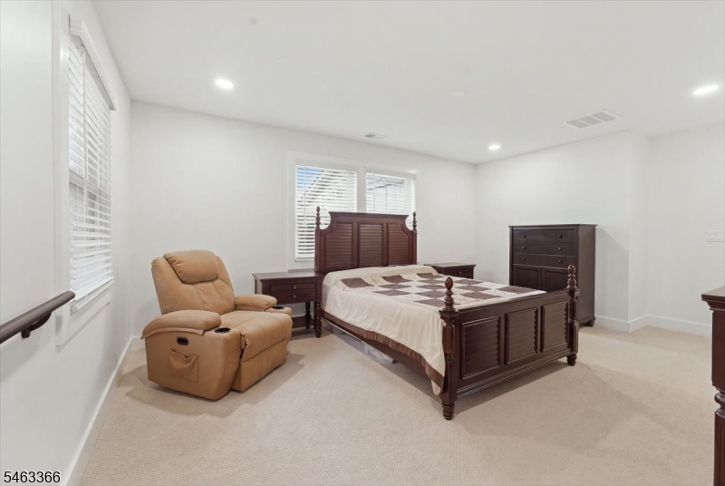 6 Nepote Place Franklin NJ 08873