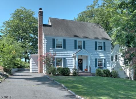 5 Birdseye Glen Verona NJ 07044