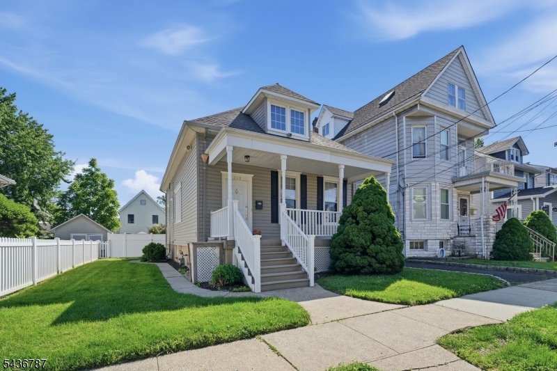 219 Magie Avenue Roselle Park NJ 07204