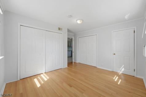 219 Magie Avenue Roselle Park NJ 07204