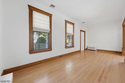 219 Magie Avenue Roselle Park NJ 07204