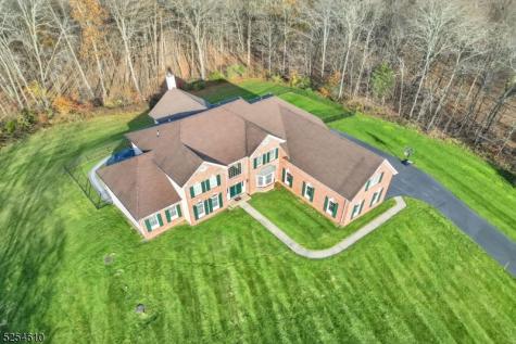 48 Flagstone Hill Road Wantage NJ 07461