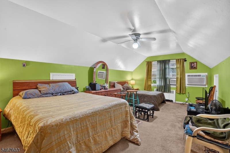 30 Oakridge Road West Orange NJ 07052