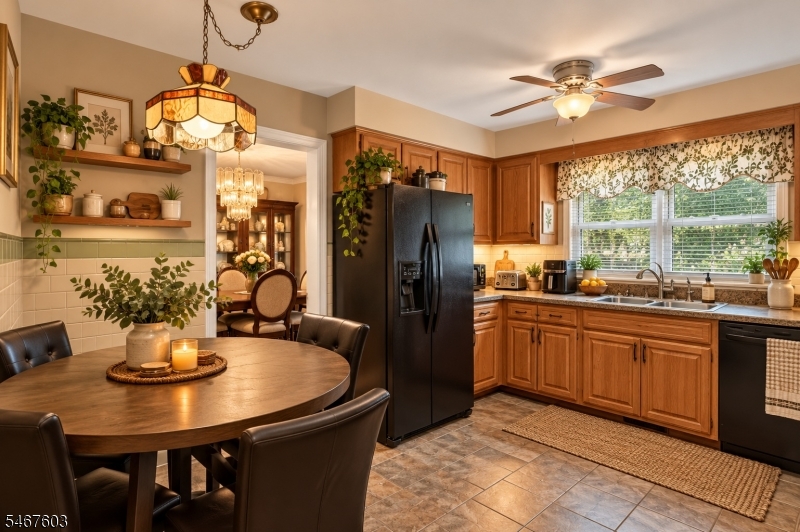 30 Oakridge Road West Orange NJ 07052
