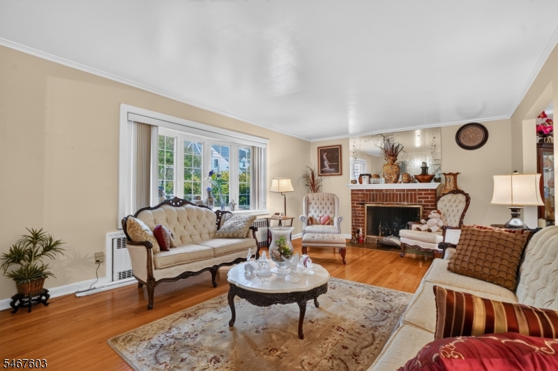 30 Oakridge Road West Orange NJ 07052